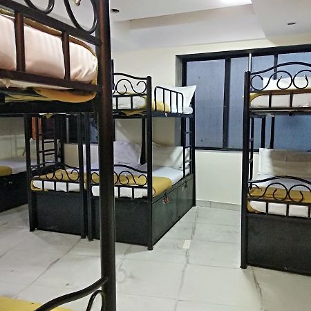 Bandra Dormitory Only For Indian Mumbai Ngoại thất bức ảnh