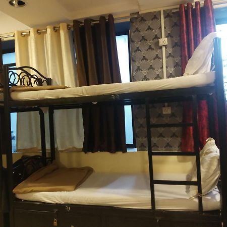 Bandra Dormitory Only For Indian Mumbai Ngoại thất bức ảnh