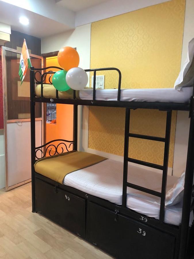 Bandra Dormitory Only For Indian Mumbai Ngoại thất bức ảnh